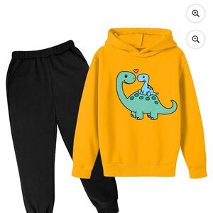 Brand New Size 5-6Y 120 Yellow Dinosaur Hoodie and Black Pants Set